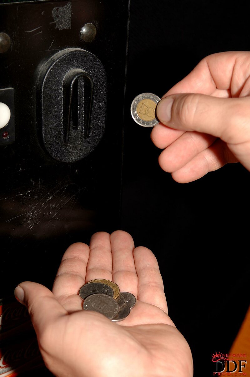 Настя, 20 лет, 7 размер груди